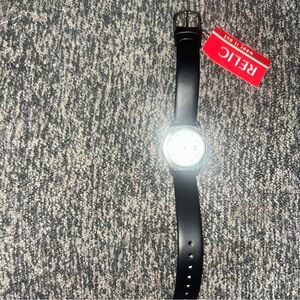 Relic by Fossil Date Ladies Watch PR-6084 Silver Tone BlackNEEDS Battery NWT